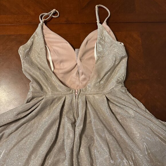 B. Darlin Womens Shimmering Silver Sleeveless Party Dress Size 3/4 - Picture 5 of 12